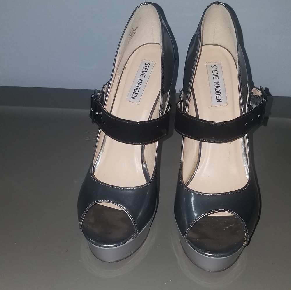 Steve Madden peep toe MaryJane